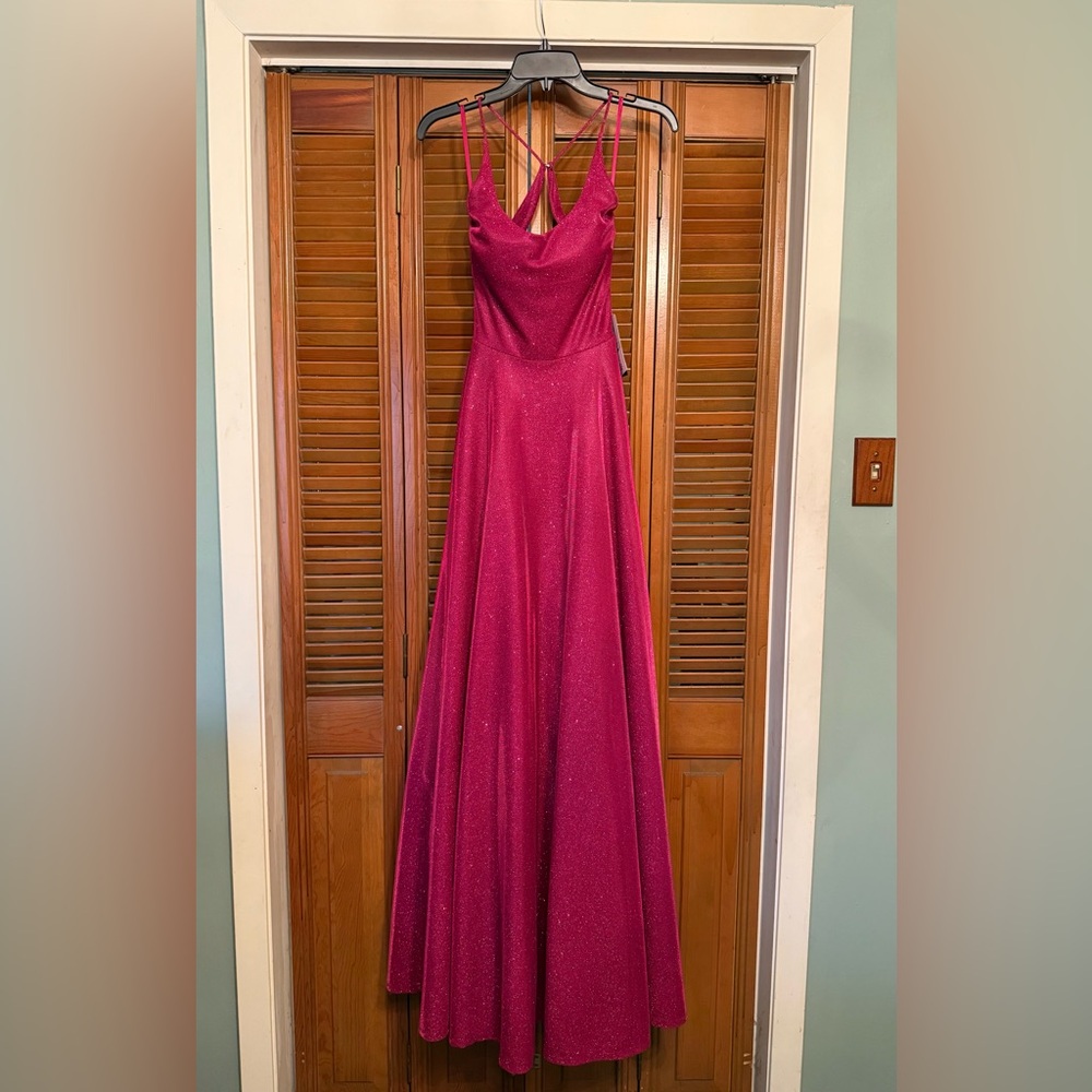 City Vibes Prom/Formal Gown - Picture 1 of 7